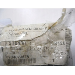 SWORZEŃ WAHACZA LEWY PRZÓD AUDI 80 90 OE 893407365A