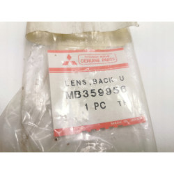 Klosz lampy światło cofania prawe Mitsubishi Colt Lancer Mirage OE MB359956