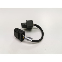 KABEL ELEKTRYCZNY ADAPTER DO JEDNOSTKI OŚWIETLENIOWEJ MERCEDES A2105400233