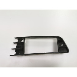 RAMKA LAMPY PRZECIWMGIELNEJ HALOGENU PRAWA DAEWOO ESPERO 1995-2000 96186488