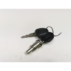 Wkładka zamka drzwi lewy przód Opel Astra F 205810755