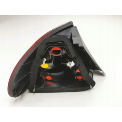 Lampa prawy tył Ford Mondeo OE YS71 13A602BG 119437