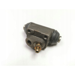 Cylinderek hamulcowy tył Ford Focus I (DAW, DBW) 1.6 16V OE 67660211