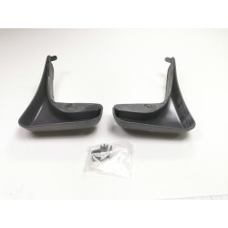 Chlapacze tył Ford Focus Kombi 2004- OE 1338161