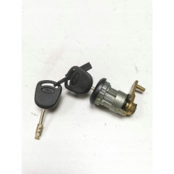 Zamek drzwi Ford Escort VI OE 95AG-A21990-AC 1037601