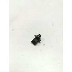 ZACISK 4.8X8X4 PRZEWODU HAMULCOWEGO FORD FOCUS MK4 OE 6758612 X1