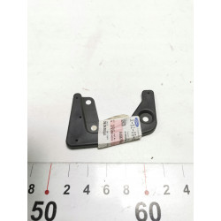 Element dystansowy zamka drzwi przód/ tył Fiesta 1995-2002 (DX) OE 7058705