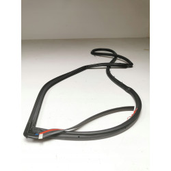 Uszczelka drzwi lewy tył FORD Fiesta 2008-2012 (CB1) OE 1580721