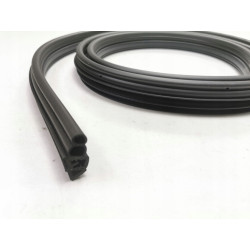 USZCZELKA DRZWI TYŁ FORD MONDEO Mk1 Mk2 KOMBI OE 1052678