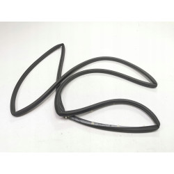 Uszczelka drzwi FORD, Fiesta 01-08 / Fusion 01-12 (CBK) OE 1205631