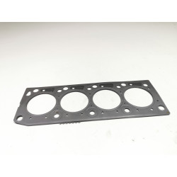Uszczelka głowicy Ford Focus I Fiesta IV OE 1105922