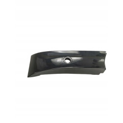 Blaszka uderzeniowa prawa Ford Mondeo 96- 4 drzwi OE 1038763