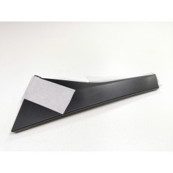 LISTWA DRZWI PRAWY TYŁ FORD FOCUS MK2 KOMBI OE 1438109