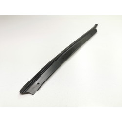 Listwa prawa szyby przedniej Ford Scorpio Granada -1992 OE 6176491