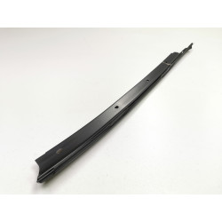 Listwa prawa szyby przedniej Ford Scorpio Granada -1992 OE 6176491