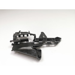 Uchwyt, wspornik drzwi lewy tył Ford Kuga CBV 2008-2012 OE 1674375