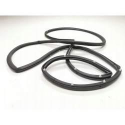 Uszczelka Ford Fiesta 01-08 / Fusion 01-12 (CBK) OE 1349779