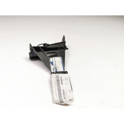 Wspornik klamki lewej drzwi tylnych FORD Fiesta 01-08 /Fusion 01-12 1255944