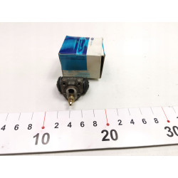 Cylinderek hamulcowy tył Ford Fiesta I OE 6090605