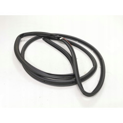 Uszczelka drzwi prawy przód FORD Fiesta 2008-2012 (CB1) OE 1580718