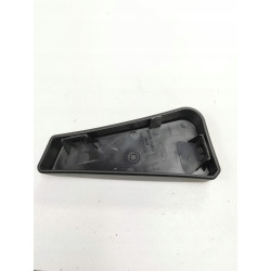 PLASTIK ZAŚLEPKA TYLNEJ BELKI FORD TRANSIT MK3 OE 1631436