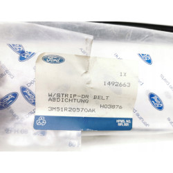 LISTWA SZYBY DRZWI PRAWY PRZÓD FORD C-MAX 07-10 OE 1492663