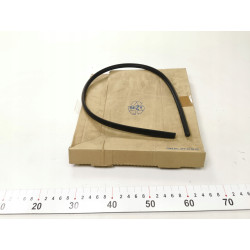 Listwa uszczelniająca-Słupek A Drzwi przednie FORD Fiesta 1995-2002 1090079