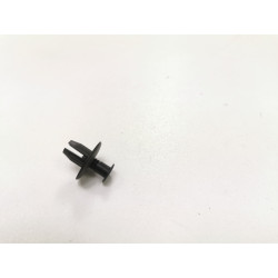 Klips mocujący okładzinę przedniego nadkola Ford Escort 1986-1990 6165102