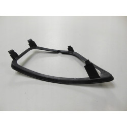 KRATKA HALOGENU PRAWA FORD FOCUS 01-05 OE 1208010