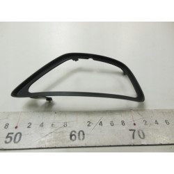 KRATKA HALOGENU PRAWA FORD FOCUS 01-05 OE 1208010