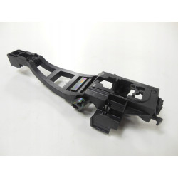 Uchwyt zewnętrzny wspornik przedni lewy Ford Focus II 2005- OE 1341020