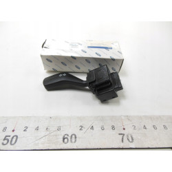 Przełącznik kierownicy Kierunkowskaz Ford Focus II MK2 OE 1362587