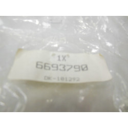 Uszczelka, lampa przednia FORD Mondeo 1992-1996 (FD) OE 6693790