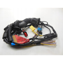 Instalacja elektryczna drzwi przednich prawych Ford Fiesta 95 -99 1024793