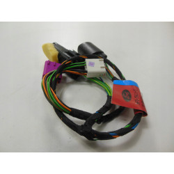 WIĄZKA INSTALACJA LAMPY FORD FIESTA 95-02 OE 1024822