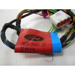 WIĄZKA INSTALACJA LAMPY FORD FIESTA 95-02 OE 1024822