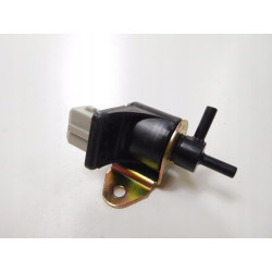 Zawór elektromagnetyczny regulacji temperatury Ford Mondeo MK1 OE 6822365