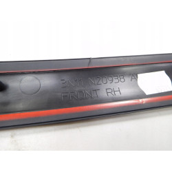 Listwa drzwi prawy przód Ford Fiesta 01-08 / Fusion 01-12 (CBK) OE 1255121