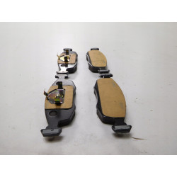 Zestaw - Klocki Hamulcowe Przód Ford Sierra 1982-1986 (CD) OE 6704269