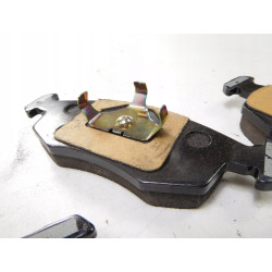 Zestaw - Klocki Hamulcowe Przód Ford Sierra 1982-1986 (CD) OE 6704269