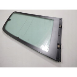 Szyba boczna Ford OE 1052380