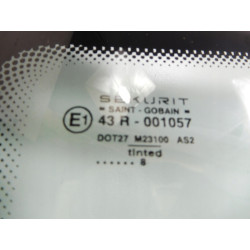 Szyba tylna Ford Mondeo I OE 6976149