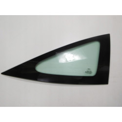 Szyba / okienko boczne - prawa strona Ford Focus Mk1 Sedan OE 1120275