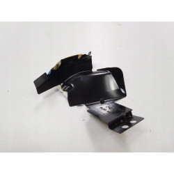 Osłona, zamek drzwi przednie FORD Focus 04-08/Focus C-MAX 03-07 OE 1329749