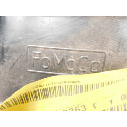 Osłona, błotnik prawy przód FORD Everest 2009- OE 4986823