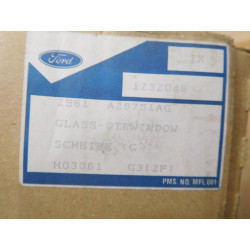 Szyba Ford Fiesta OE 1232046