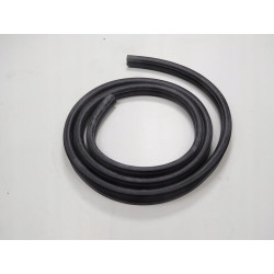 Uszczelka konturowa tylnych drzwi prawa Ford Fiesta 1989-1997 OE 6681702