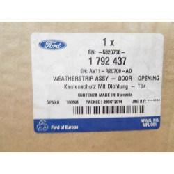 Uszczelka - Otwór drzwiowy, Panele boczne - zewnętrzne B-MAX 2012- 1792437