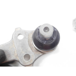 Sworzeń wahacza przód Ford Fiesta 1989-1994 OE 1047798