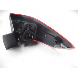 Lampa lewy tył Ford C-MAX II OE 1709314